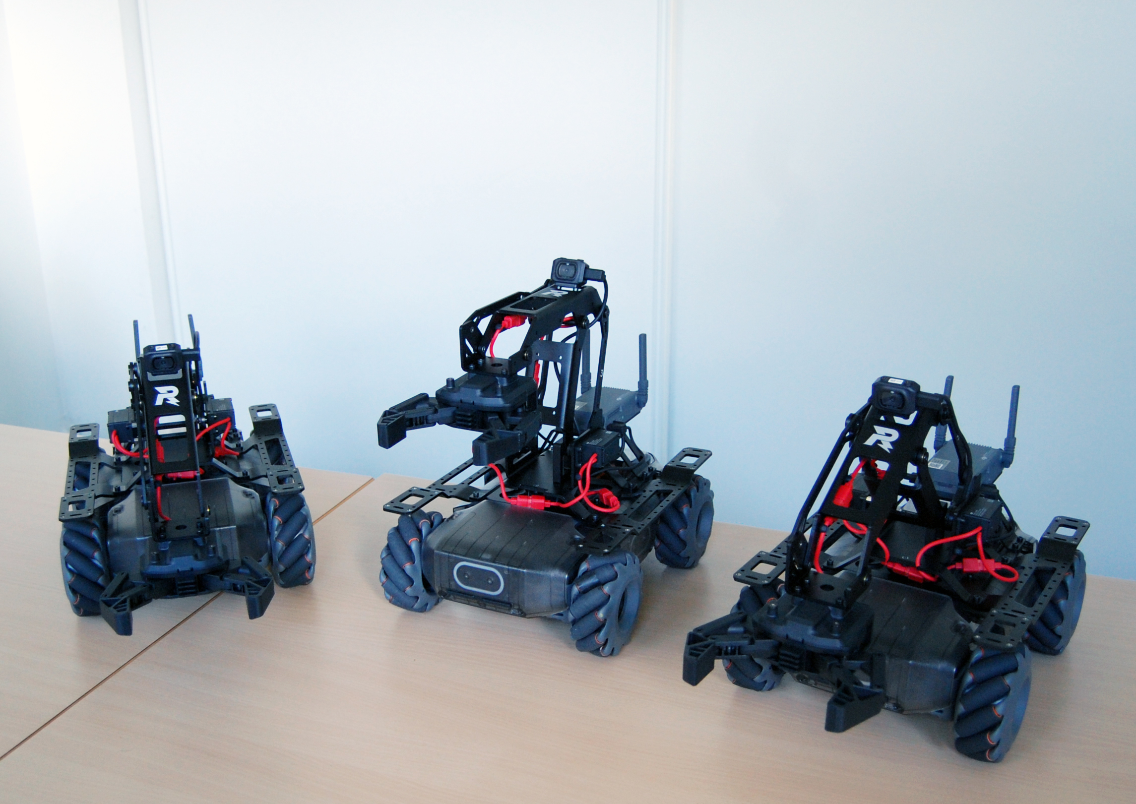 Une nouvelle plateforme en ligne pour la formation à la robotique et aux systèmes embarqués et connectés ! 